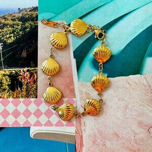 Vintage Finds - Gold Shell Bracelet – Seashell Links, Coastal Jewelry